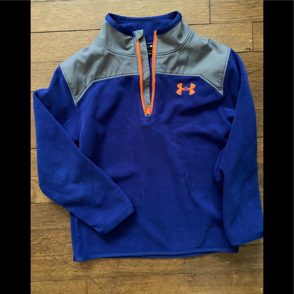 Boys UA fleece pullover.